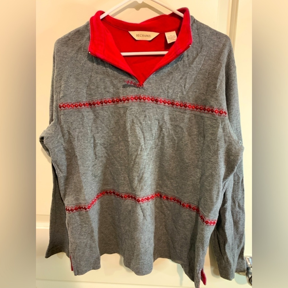 Bechamel Medium Women’s Sweater/sweatshirt in grey with red embroider